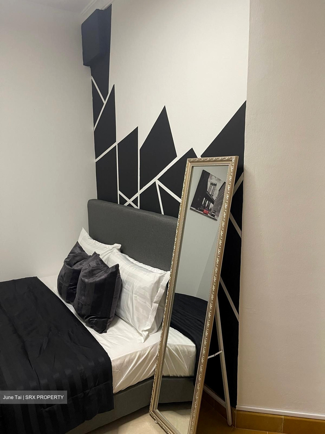 Emerald Garden (D1), Condominium #580698691